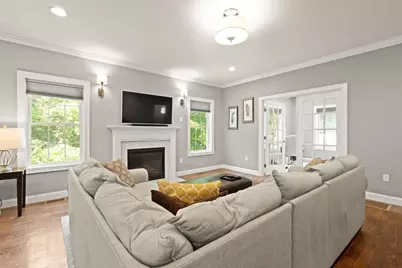 162 East St, Sharon, MA 02067 - Photo 7