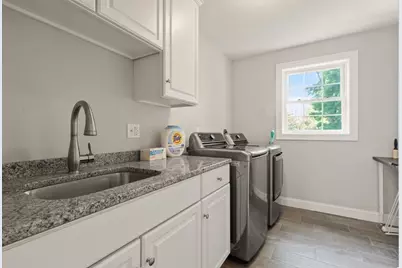 162 East St, Sharon, MA 02067 - Photo 23