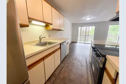 20 Lordvale Blvd #202, Grafton, MA 01536 - Photo 7