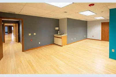 32 Industrial Dr E, Northampton, MA 01060 - Photo 19