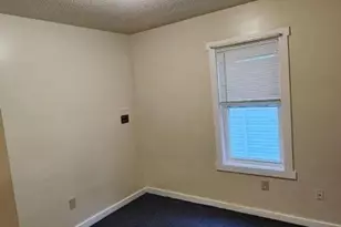 85 Beetle St, New Bedford, MA 02746 - Photo 11
