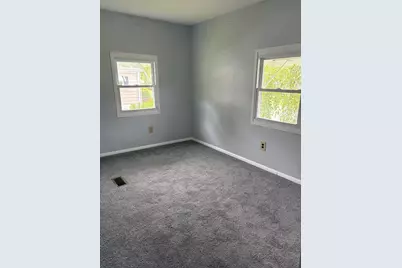22 Thayer Dr, Taunton, MA 02780 - Photo 9