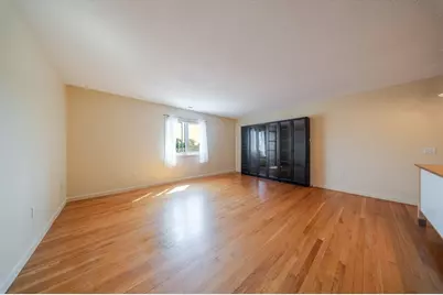 351 Pleasant St #9, Northampton, MA 01060 - Photo 15