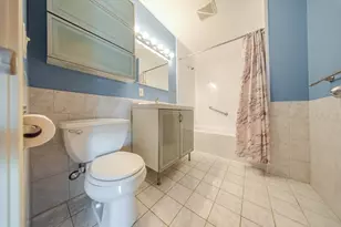 351 Pleasant St, Northampton, MA 01060 - Photo 21