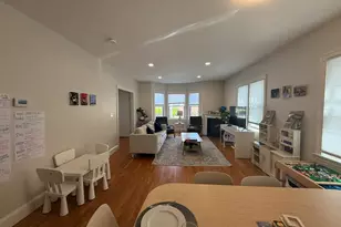 133 Putnam Ave, Cambridge, MA 02139 - Photo 1