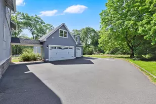 543 Amostown Rd, West Springfield, MA 01089 - Photo 5