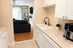 31 Symonds St, Salem, MA 01970 - Photo 3