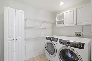7 Paon Cir, Wakefield, MA 01880 - Photo 9