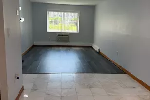 135 Grove St, Rockland, MA 02370 - Photo 7
