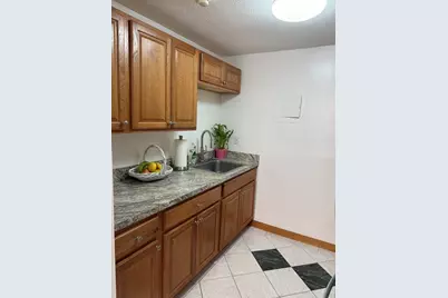 135 Grove St #112, Rockland, MA 02370 - Photo 11