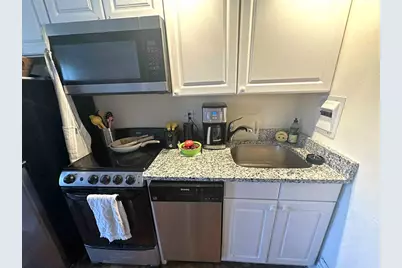 84 Charles #5, Boston, MA 02114 - Photo 5