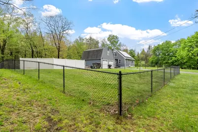 51 Bennett Rd, Fitchburg, MA 01420 - Photo 35