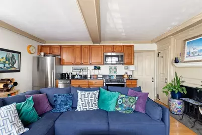 17 Washington Street #3, Gloucester, MA 01930 - Photo 7