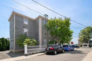 17 Washington St, Gloucester, MA 01930 - Photo 3