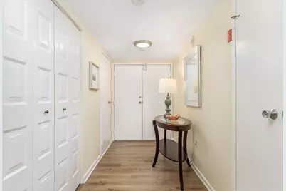 404 Paradise Road #1C, Swampscott, MA 01907 - Photo 3