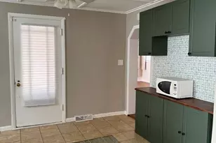 34 Lincoln St, Millville, MA 01529 - Photo 5