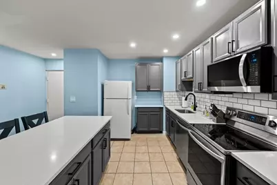80 N Warren St #32, Woburn, MA 01801 - Photo 3
