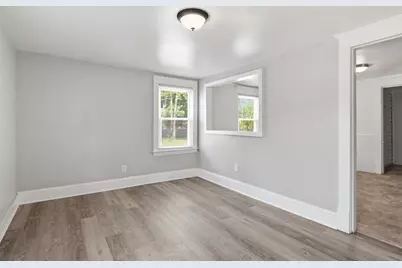 25 High Street, Agawam, MA 01001 - Photo 7