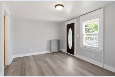 25 High Street, Agawam, MA 01001 - Photo 5