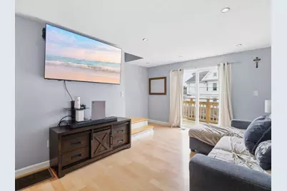 11 W Bowers St #3, Lowell, MA 01854 - Photo 9