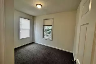 35 Woodbine St, Worcester, MA 01603 - Photo 11