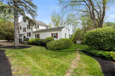 32 Marcia Rd, Watertown, MA 02472 - Photo 21