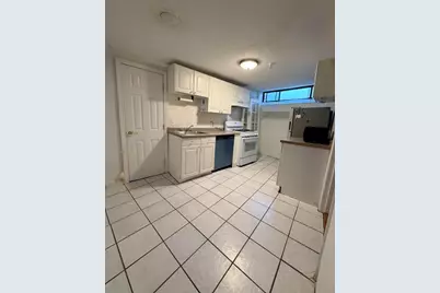 5 Braemore Rd #A, Boston, MA 02135 - Photo 3
