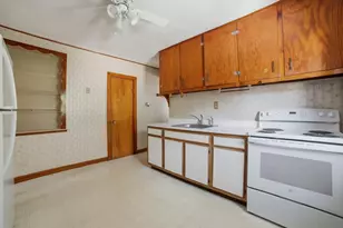 11 Olympia Ave, Shrewsbury, MA 01545 - Photo 37
