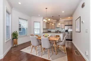 18 Kittredge St, Boston, MA 02131 - Photo 7