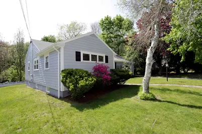 1295 Roseanne St, New Bedford, MA 02740 - Photo 3