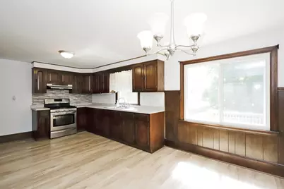 1295 Roseanne St, New Bedford, MA 02740 - Photo 17