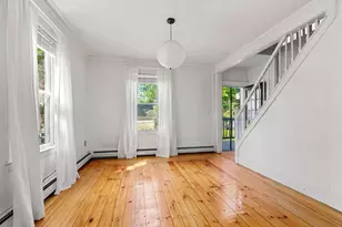 7 Winter St, Amesbury, MA 01913 - Photo 5
