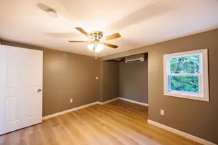 8 Freeman Ave, Webster, MA 01570 - Photo 13