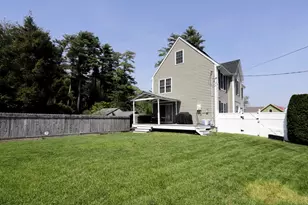 17 David St, Acushnet, MA 02743 - Photo 5