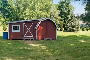 780 Suffield St, Agawam, MA 01001 - Photo 23