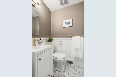 52 Beaufort Ave, Needham, MA 02492 - Photo 19