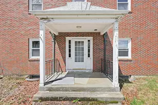 90 School St, Plainville, MA 02762 - Photo 3