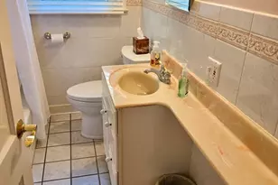 17 Cedar St, Southbridge, MA 01550 - Photo 17