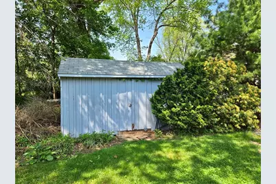 17 Cedar St, Southbridge, MA 01550 - Photo 25