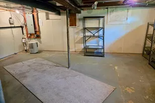 17 Cedar St, Southbridge, MA 01550 - Photo 23