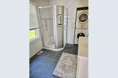 17 Cedar St, Southbridge, MA 01550 - Photo 11