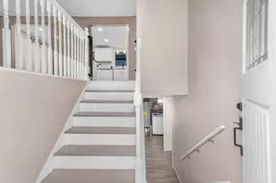 101 Augsburg Dr, Attleboro, MA 02703 - Photo 13