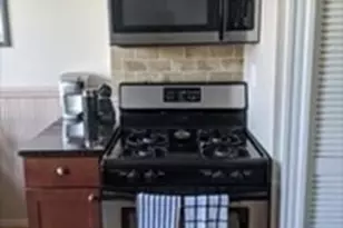 366-368 Sumner St, Boston, MA 02128 - Photo 9