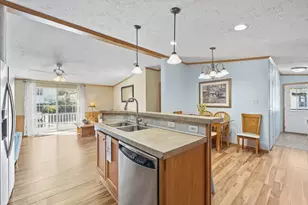 54 Kins Ct, Wareham, MA 02558 - Photo 19