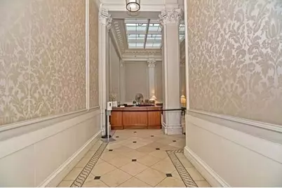 21 Beacon St #2J, Boston, MA 02108 - Photo 3