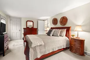 9 Roland St, Medford, MA 02155 - Photo 25