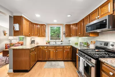 9 Roland Street, Medford, MA 02155 - Photo 11