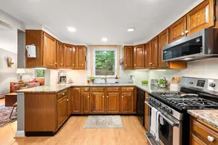 9 Roland St, Medford, MA 02155 - Photo 11
