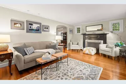 9 Roland Street, Medford, MA 02155 - Photo 7