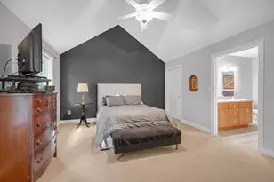 22 Town Village Dr, Salem, NH 03079 - Photo 17